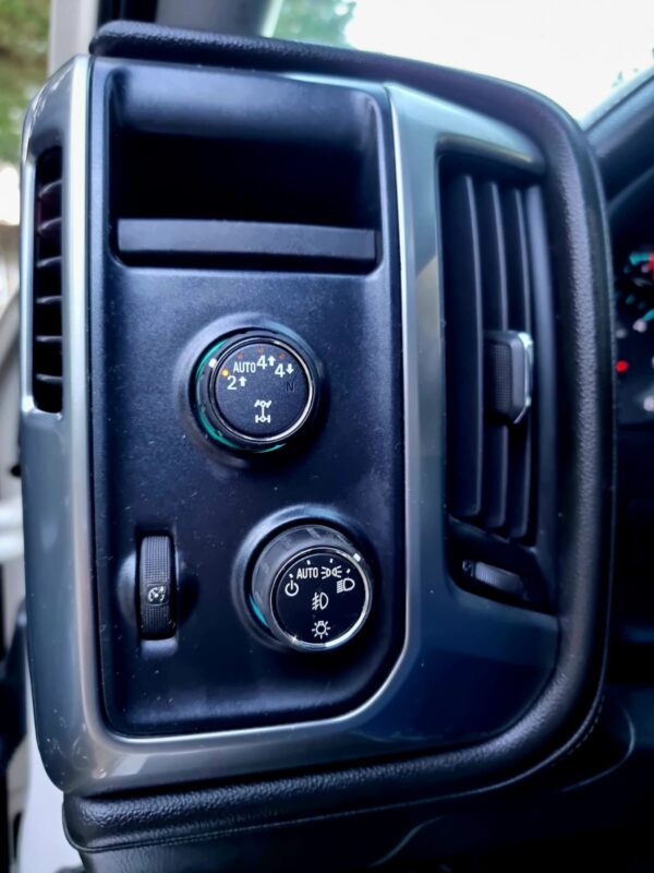 Chevrolet Silverado LTZ Z71 2014 - Imagen 9