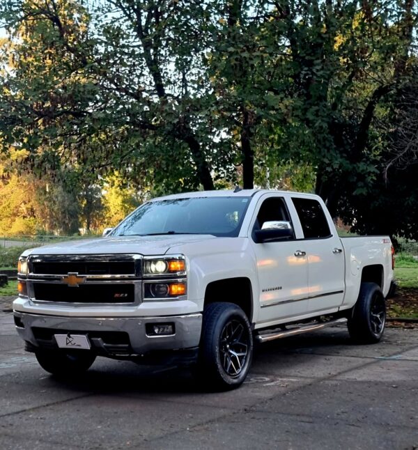Chevrolet Silverado LTZ Z71 2014 - Imagen 3