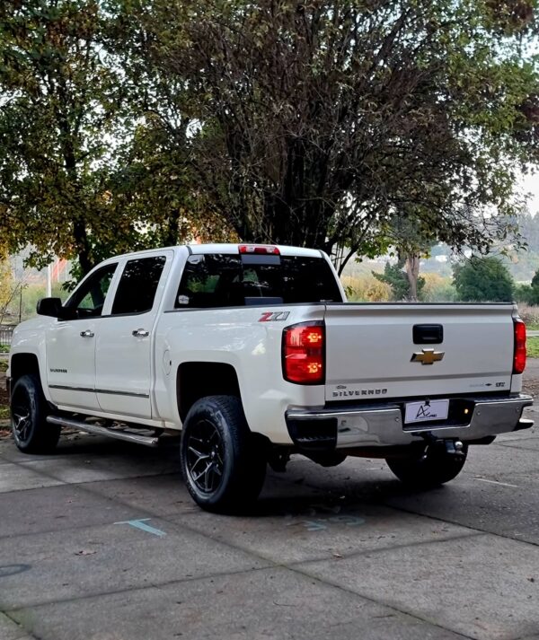 Chevrolet Silverado LTZ Z71 2014 - Imagen 4