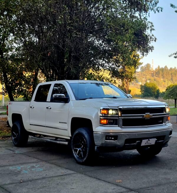 Chevrolet Silverado LTZ Z71 2014 - Imagen 6
