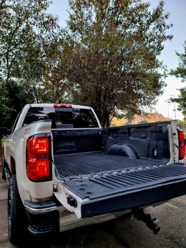 Chevrolet Silverado LTZ Z71 2014 - Imagen 2