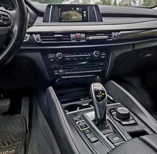 BMW X6 xDrive35i 3.0 Automática – 2018 - Imagen 11