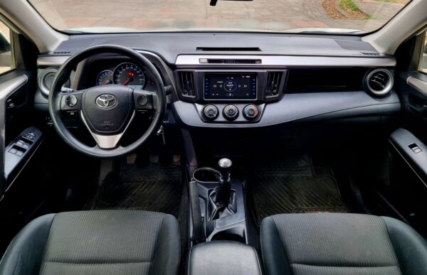Toyota RAV4 Lujo – 2019 - Imagen 12