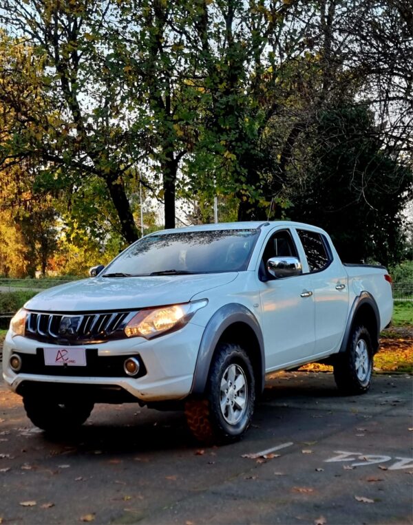 Mitsubishi L200 Katana CRT 4x4 2.4 – 2017 - Imagen 7