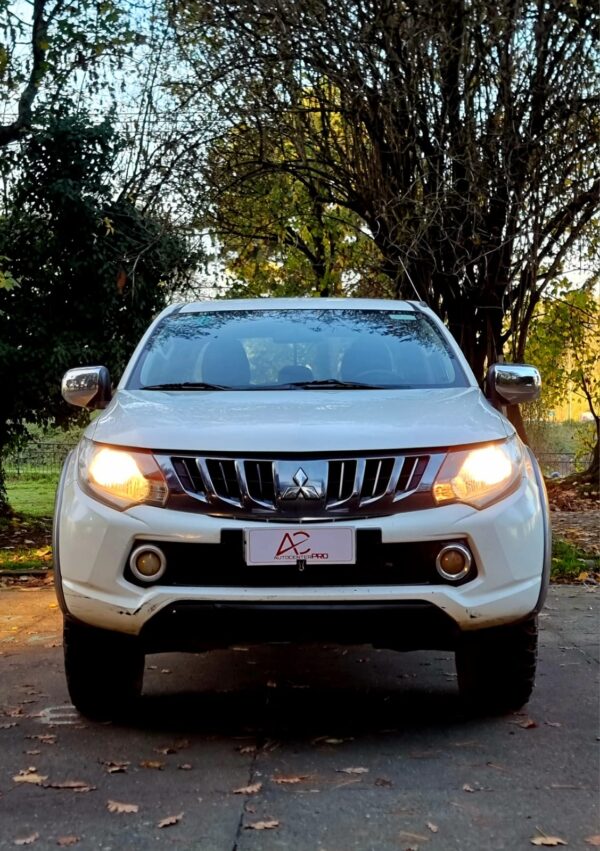 Mitsubishi L200 Katana CRT 4x4 2.4 – 2017 - Imagen 5